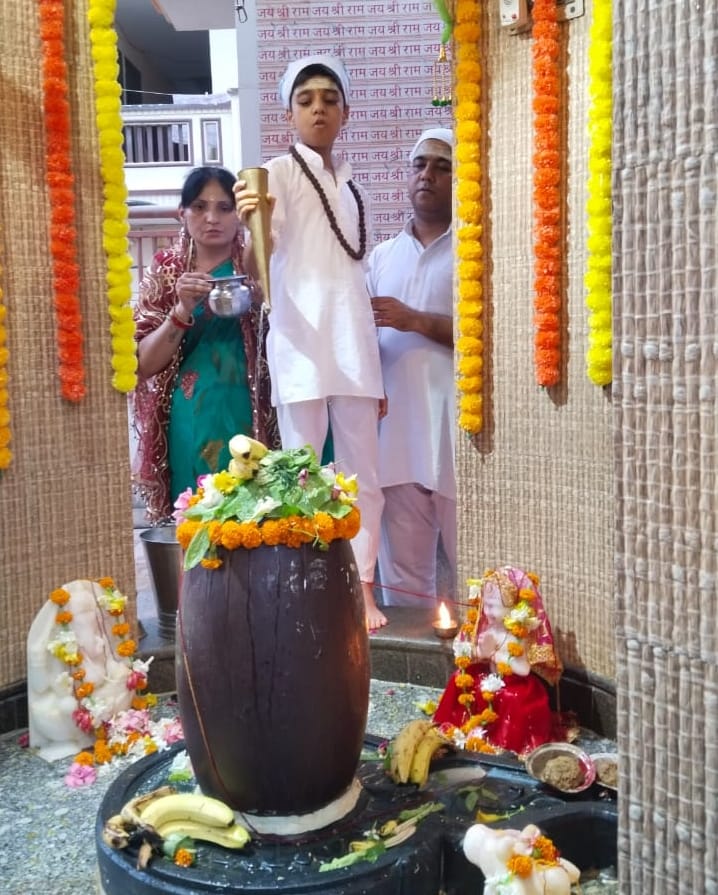 Shivratri today... Shivalayas will echo with Jalabhishek and chants of Bol Bam.