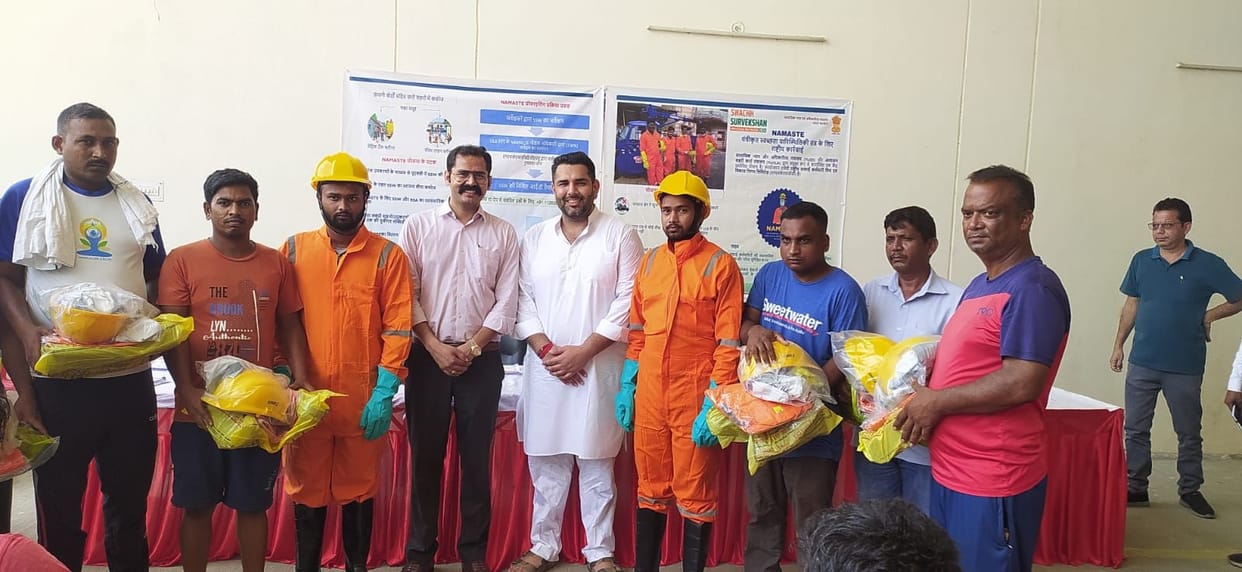 PPE kits distributed to 50 sewermen to protect them from dirt