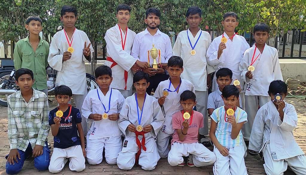 Aniket won silver medal in state level karate