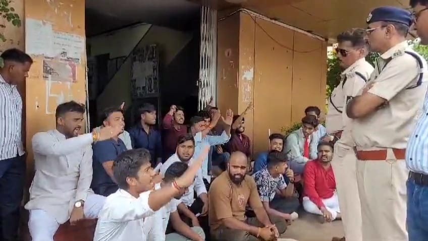 Khandwa: polytechnic student committed suicide