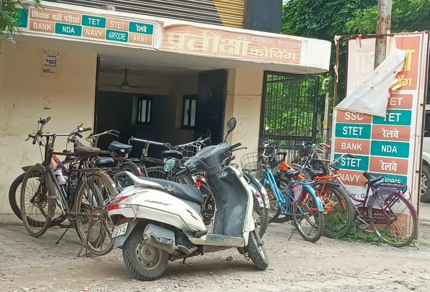 E-library and coaching did not stop even after warning from officials