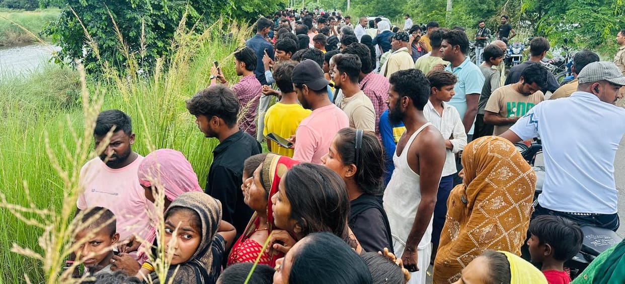 Dead body of missing youth found in Suavan drain