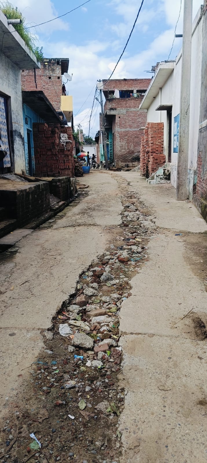 Damaged road in Museli becomes a headache, difficulty in commuting