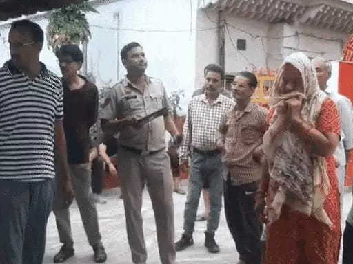 Silver umbrella and utensils stolen from Maa Mansa Devi temple, case registered
