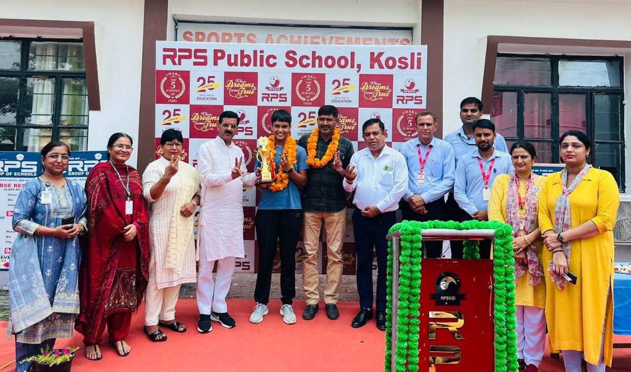 Eva won gold medal in state level boxing championship