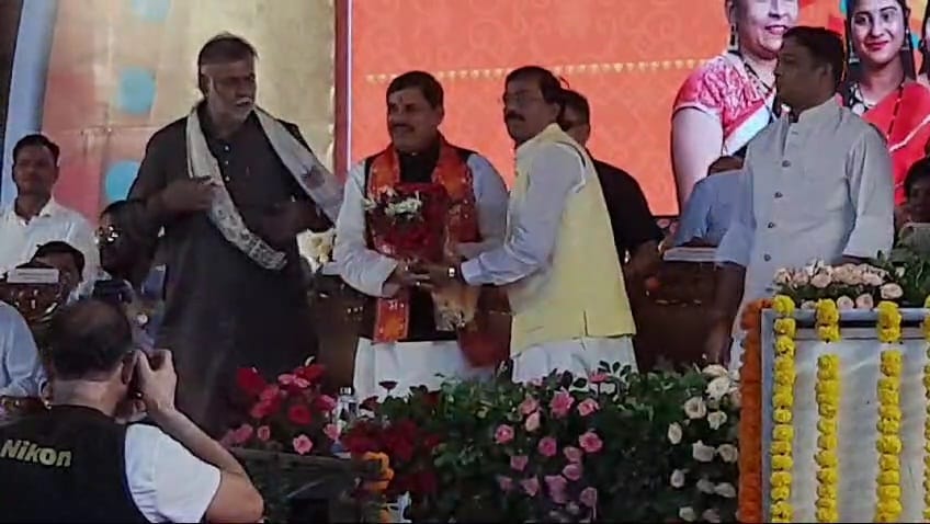 CMDr. Mohan Yadav reached Jabera, announced the formation of Municipal Council, tied the knot with the sisters