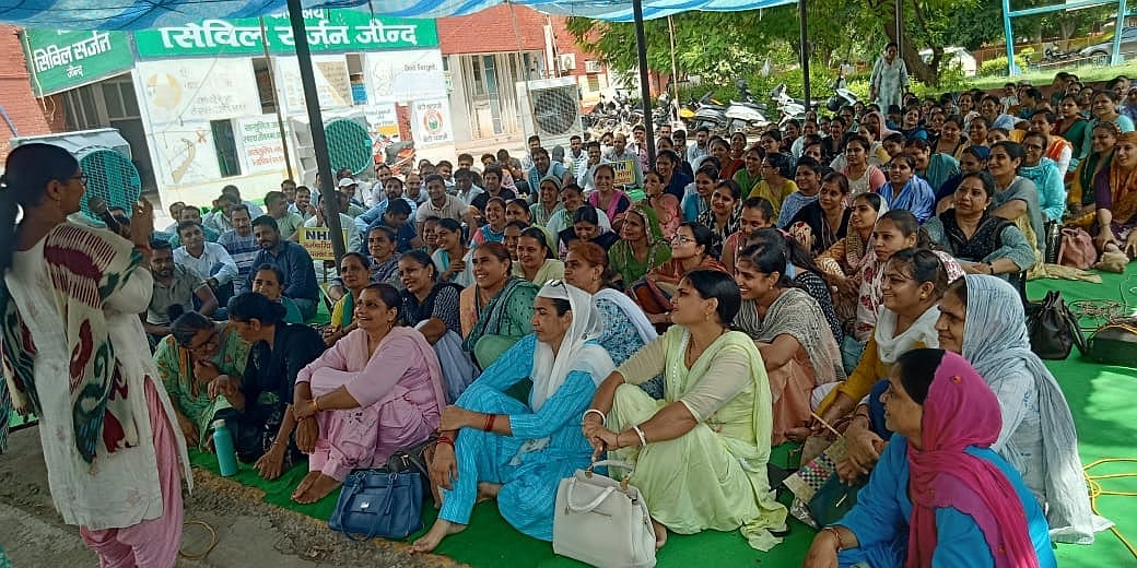 The effect of the strike of NHM workers started becoming visible