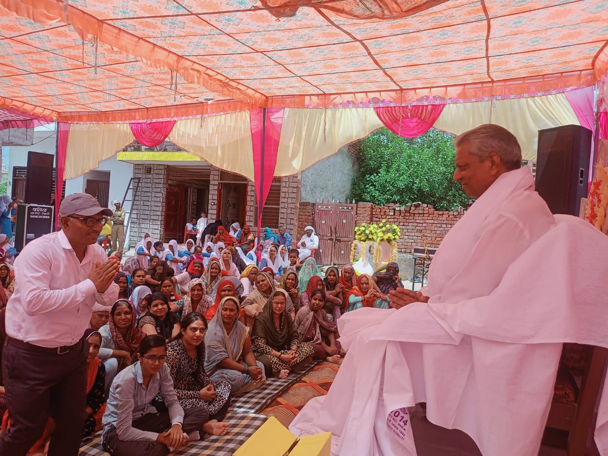 Satsang is the door to salvation: Mahatma Ramsharan