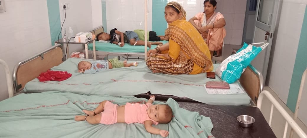 Patients suffering from fever, cold and diarrhea increased due to change in weather