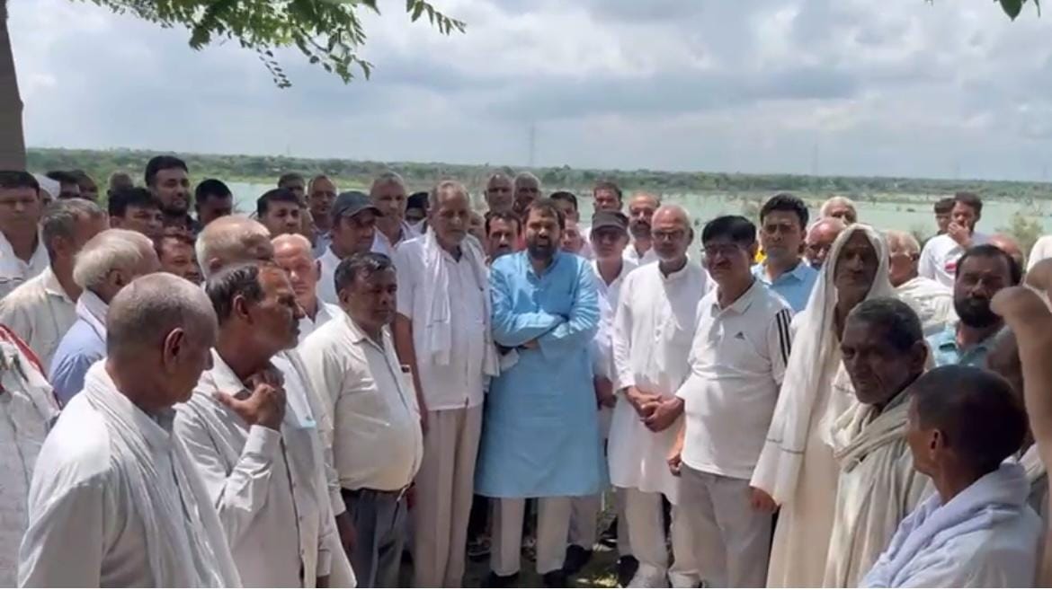 People of ten villages affected by contaminated water