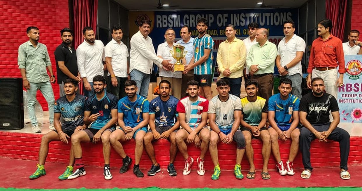 district won medals in khel mahakumbh