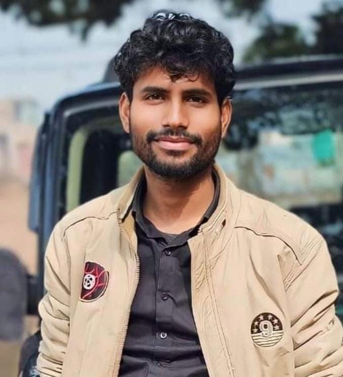 Dead body of young man found in room near pond, suspicion of murder