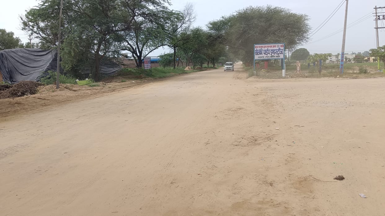 Ratia-Brahminwala road widening pace slow