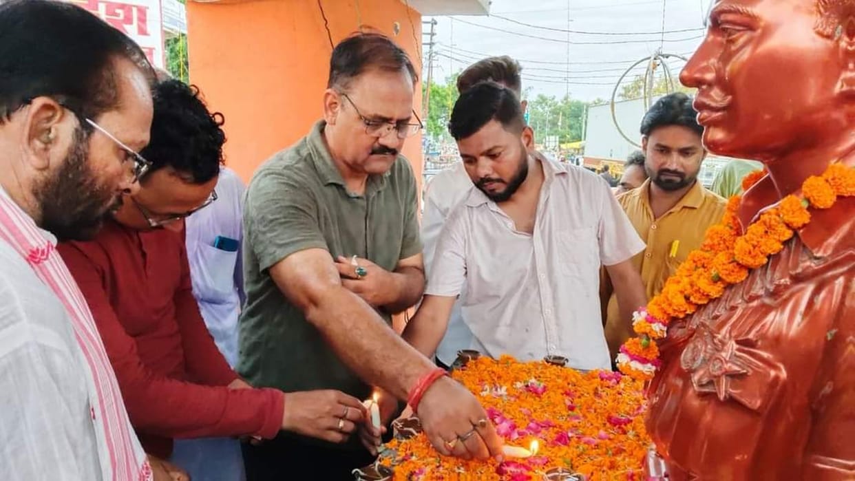 The sacrifice of brave Vinay is unforgettable.