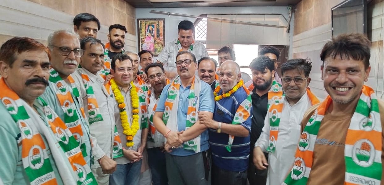 Politics...Change in loyalties begins, some joined Congress and some joined BJP
