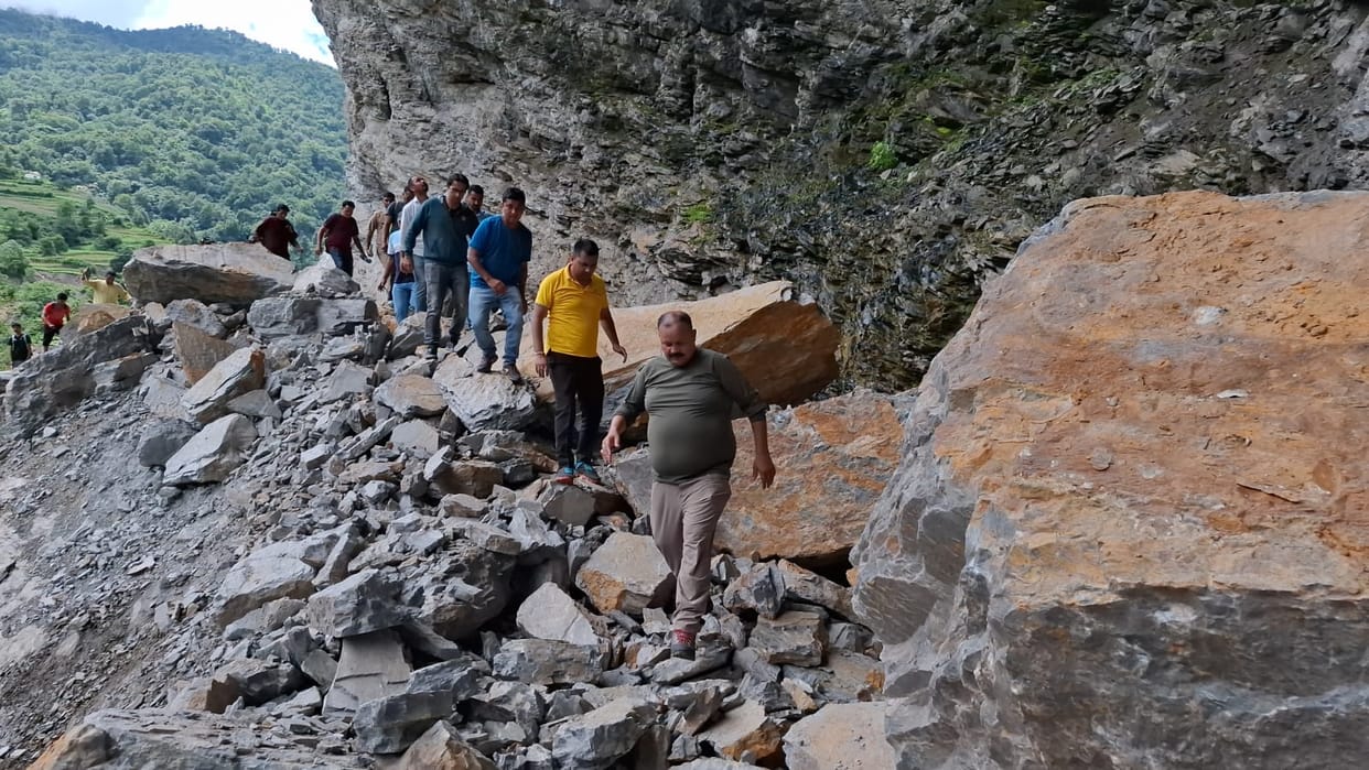 When I reached Bona village after walking 10 kilometers, I came to know about the pain of the villagers.