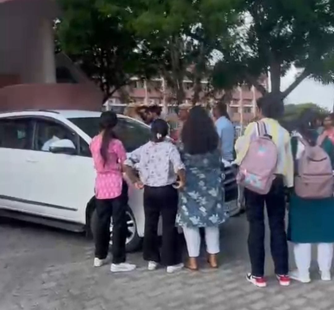 Students surrounded VC's car to get their demands met