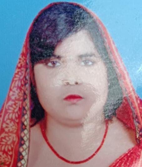 Married woman dies after being hit by train while crossing railway line