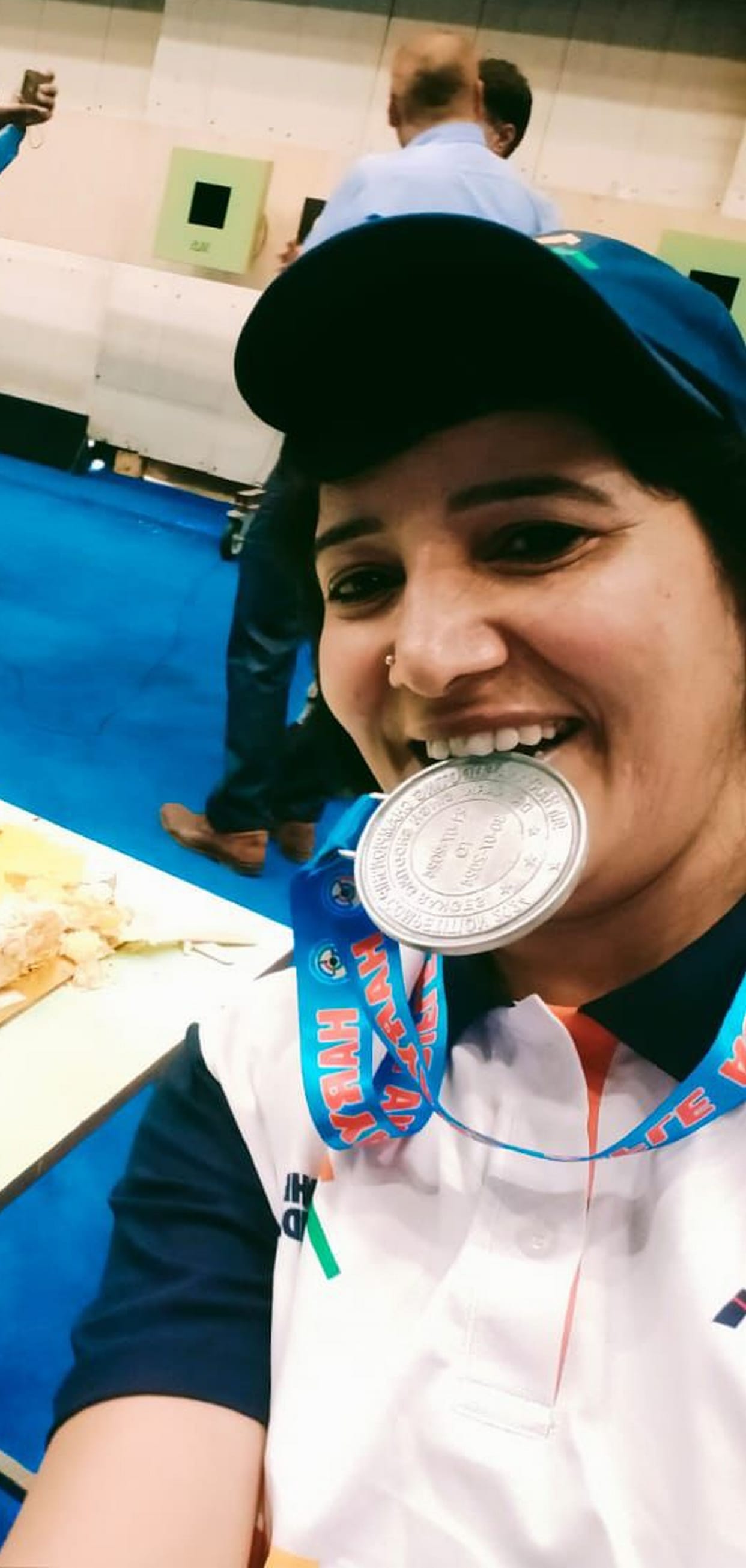 jyotsan won silver in shooting paira championship