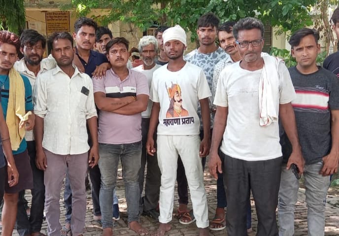 Electricity remained disrupted for 24 hours, villagers created ruckus at the substation