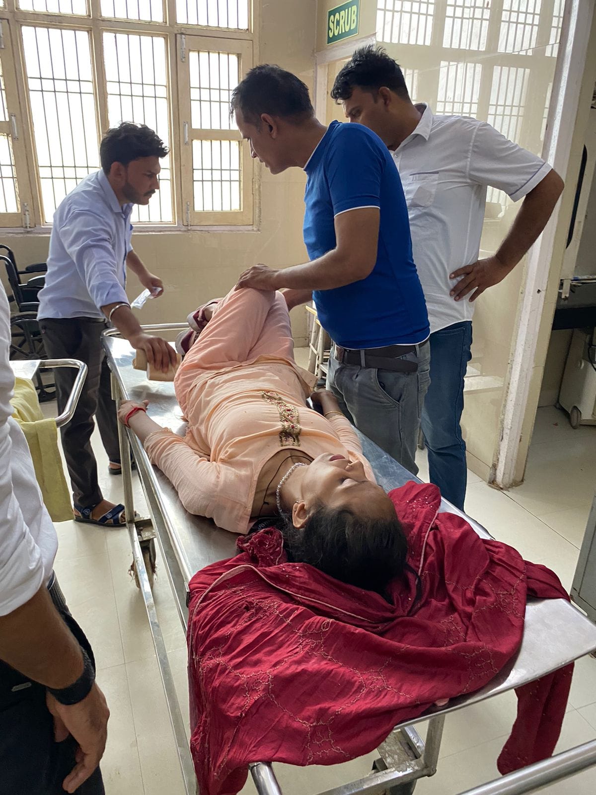 Girl injured after falling from roadways bus, admitted to hospital