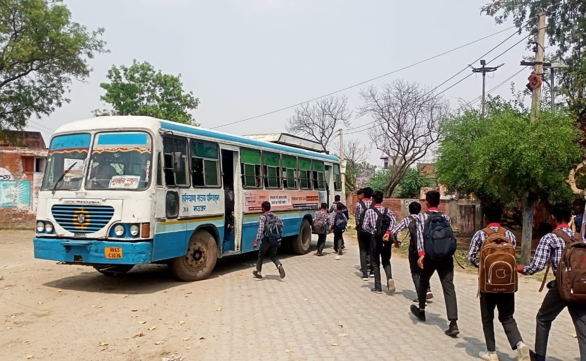 44 vehicles deployed in the city to monitor suspects
