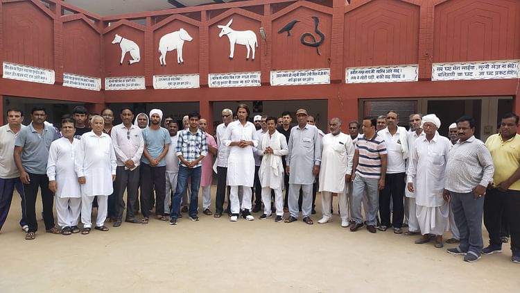 फतेहाबाद डेरा विवाद बढ़ा: अनुयायियों ने जगमालवाली के संत की मौत को बताया षडयंत्र, सीबीआई जांच की उठाई मांग