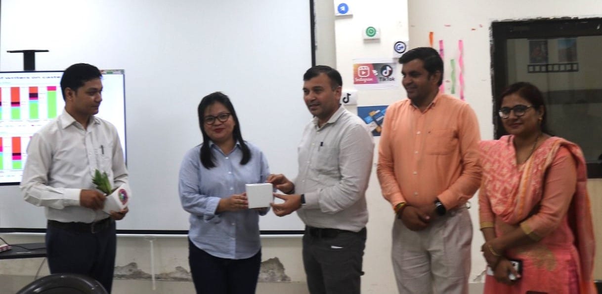 Intricacies of journalism taught to students in Hakenvi