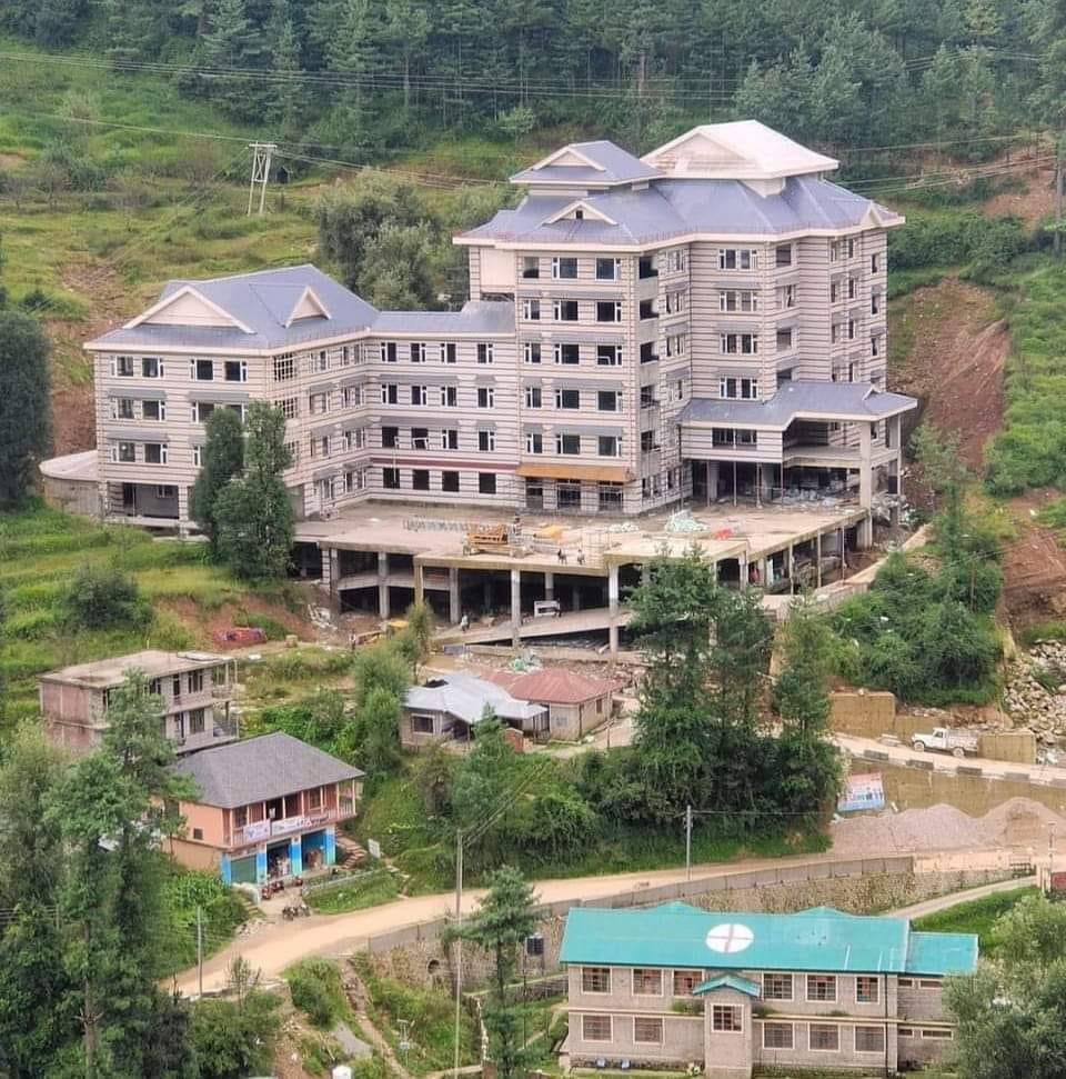 Landslide debris reached the second floor of Mini Secretariat building Thunag