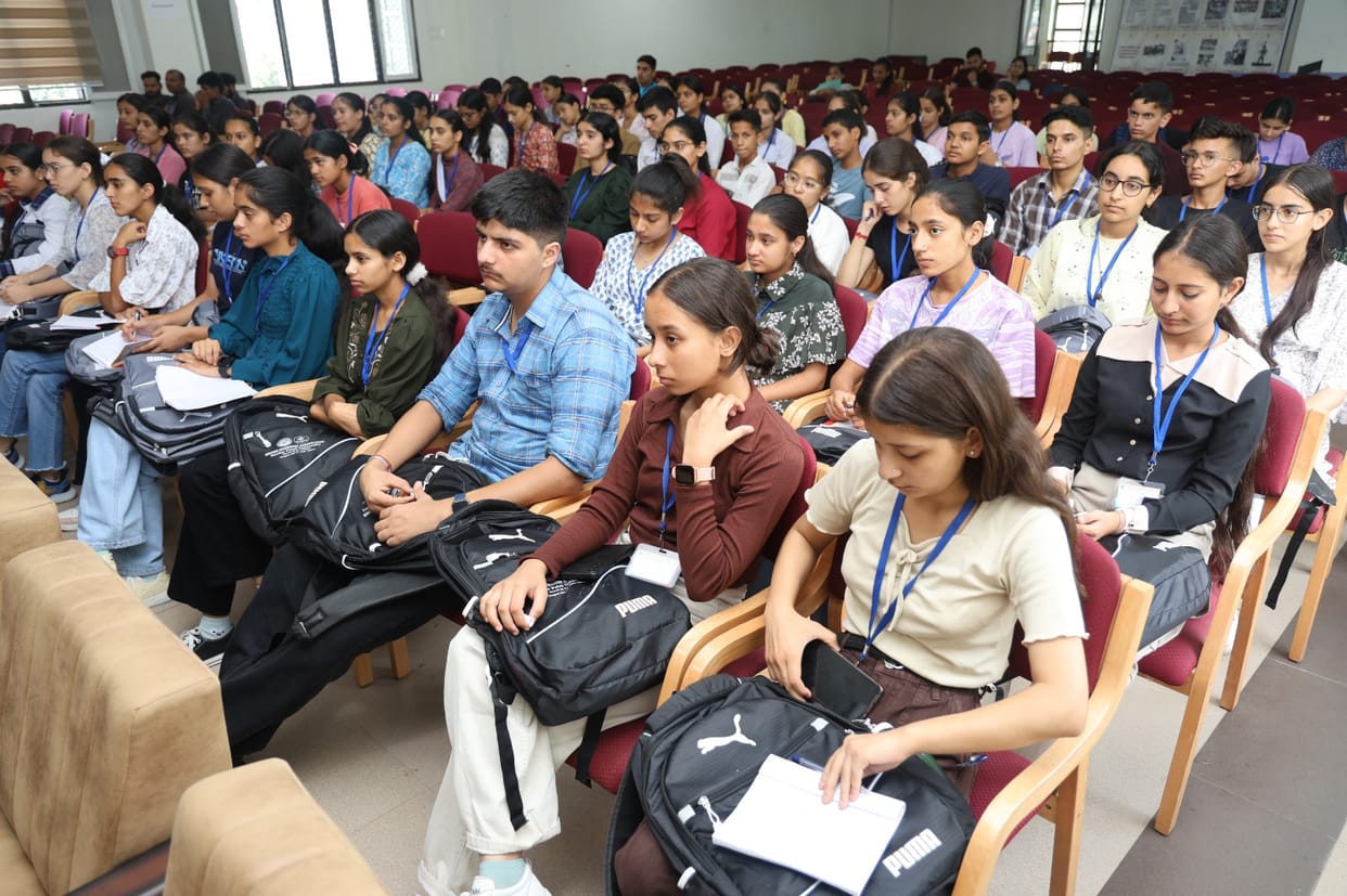 Tips given to increase students' knowledge in scientific subjects