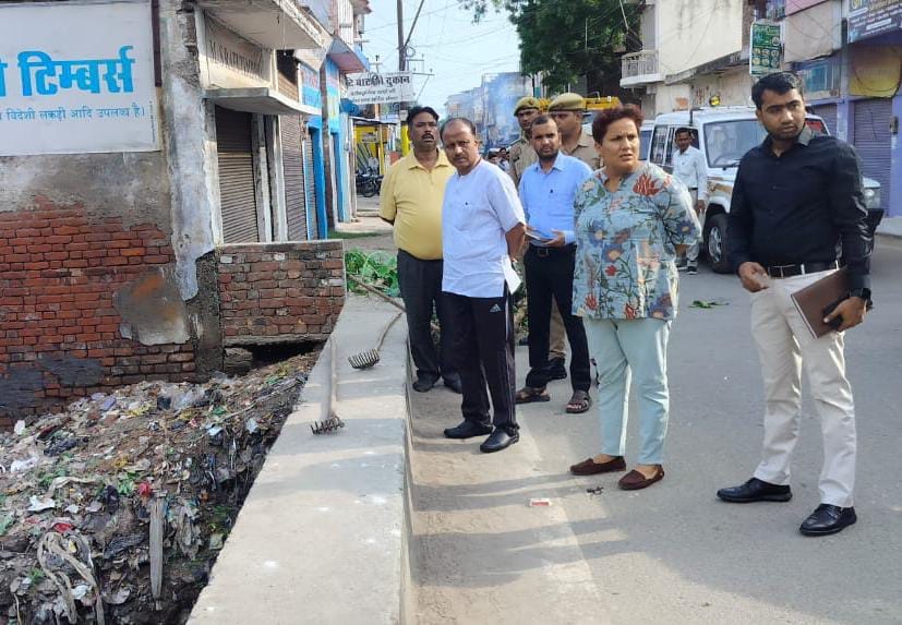 Officers saw the condition of cleanliness in the city