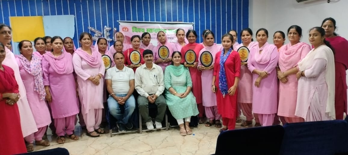 Asha workers made aware about breastfeeding