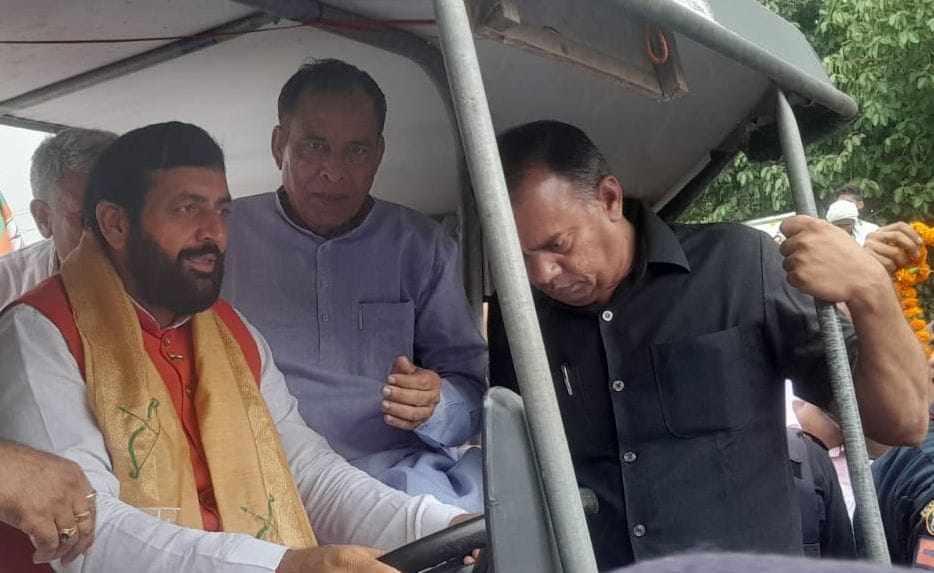 Congress threw Swaminathan's report in the dustbin, we took it out: Naib Saini