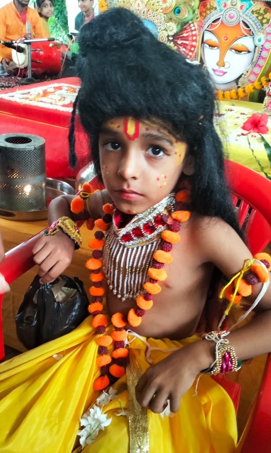 Narrated the incident of Vaman incarnation and Sati character in Shrimad Bhagwat story.