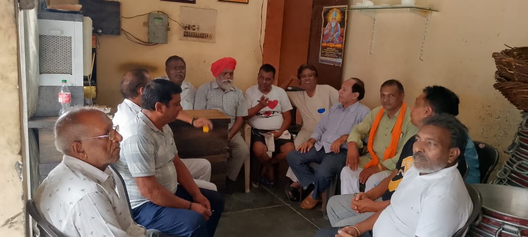 Sunder Lal was unanimously re-elected as the head of the club in the meeting.