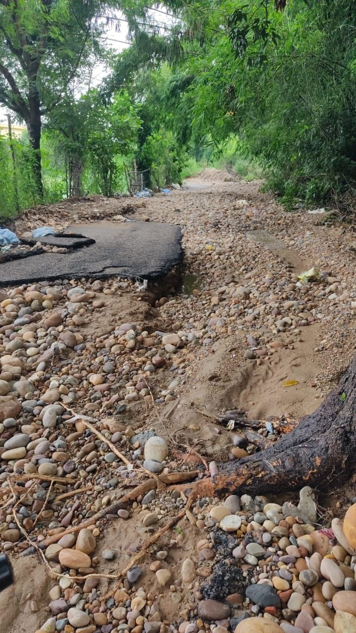 Chalate link road damaged due to heavy rain
