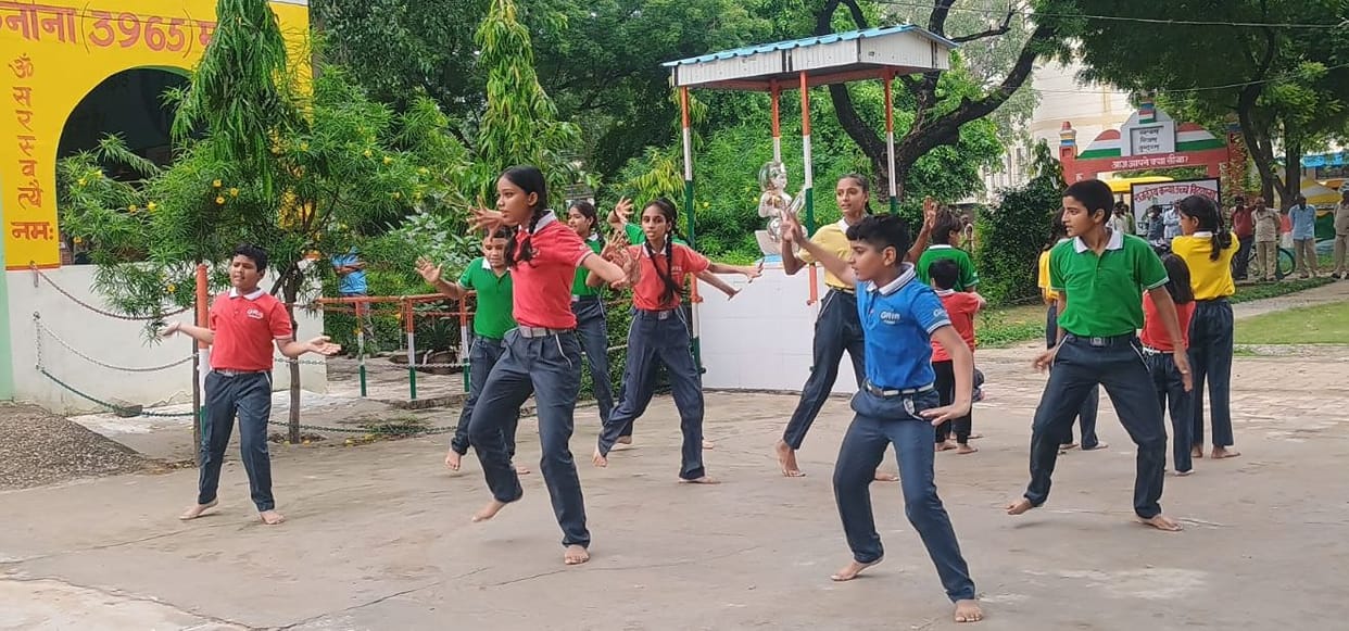 Selection of team presenting cultural programs in Independence Day celebrations