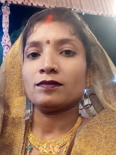 Woman jumps from roof fearing monkey attack, dies