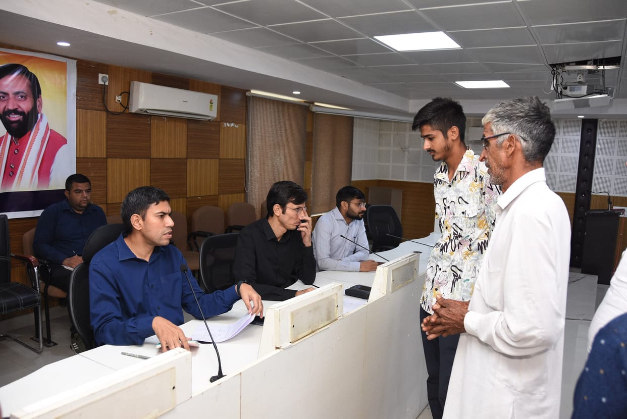 Strict action will be taken against employees who unnecessarily harass the public: DC