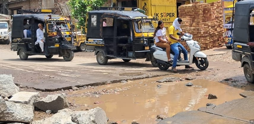Water drained from Gurunanakpura, waterlogging near TB hospital