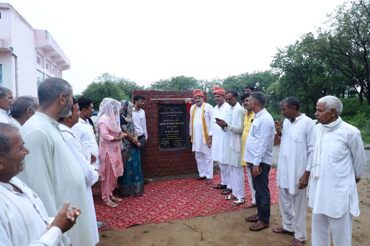 MLA laid the foundation stone and inaugurated dozens of schemes worth crores