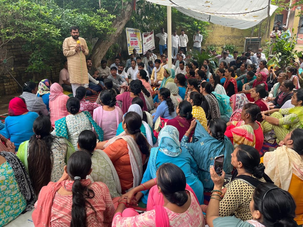 NHM employees decided to make the strike indefinite from today