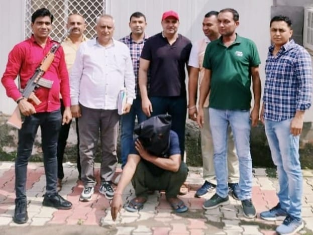 The accused carrying the prize money for killing a woman was arrested
