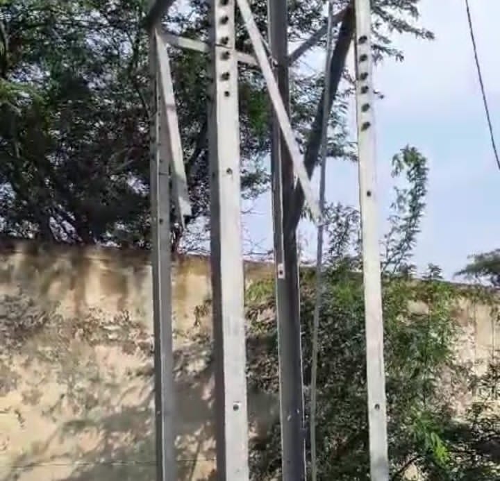 Angle theft from 67 pillars of Sohti 33 KV sub station