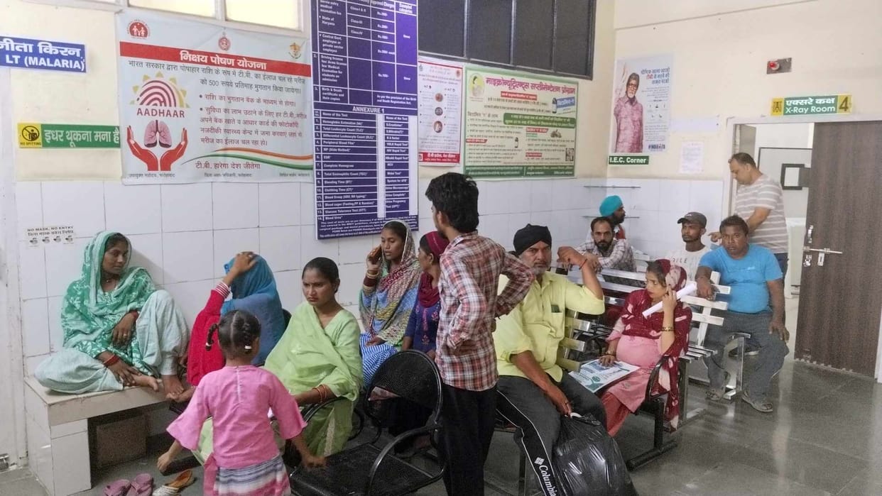 Medical system in Jakhal's community health center is in shambles, patients are distressed