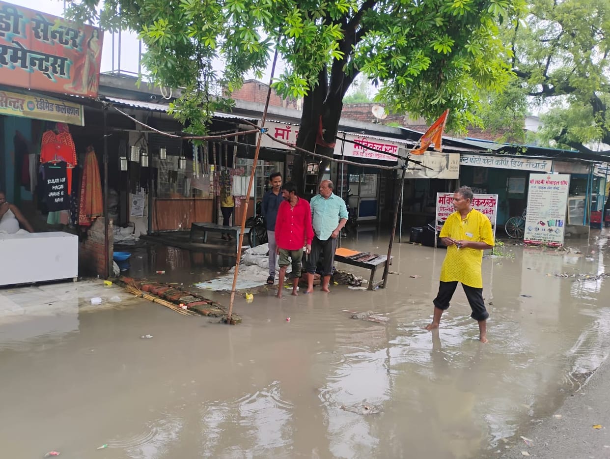 Due to heavy rain, water entered shops, office premises filled with water
