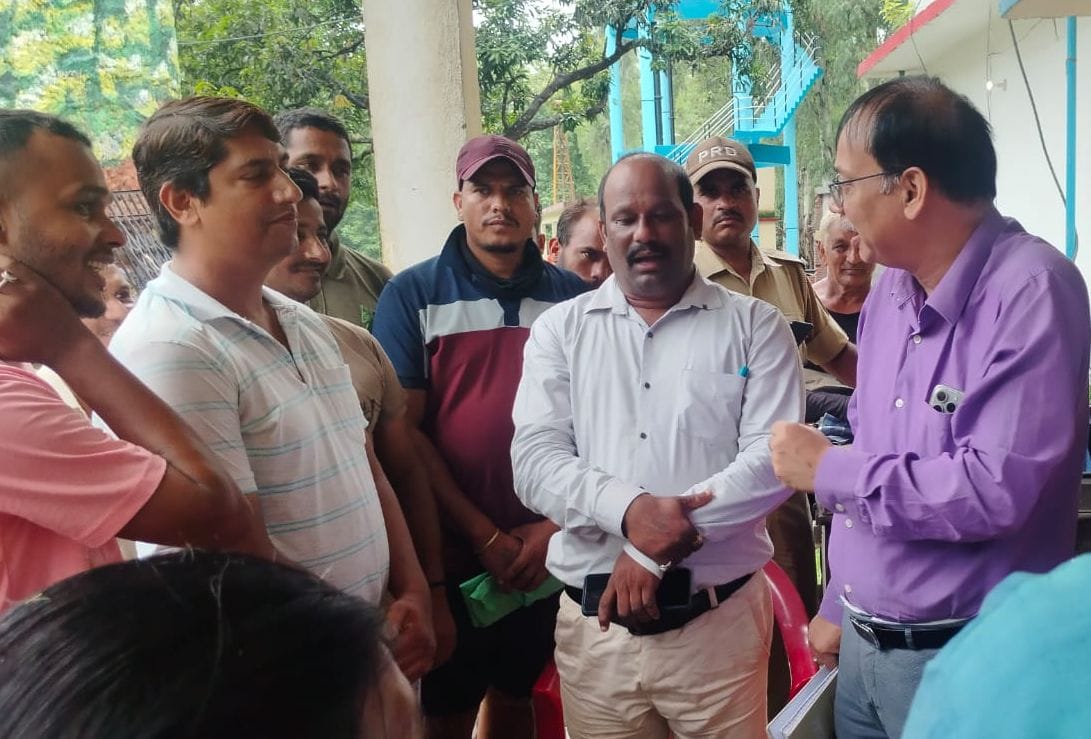 Disaster victims of Van Rawat Basti narrated their ordeal