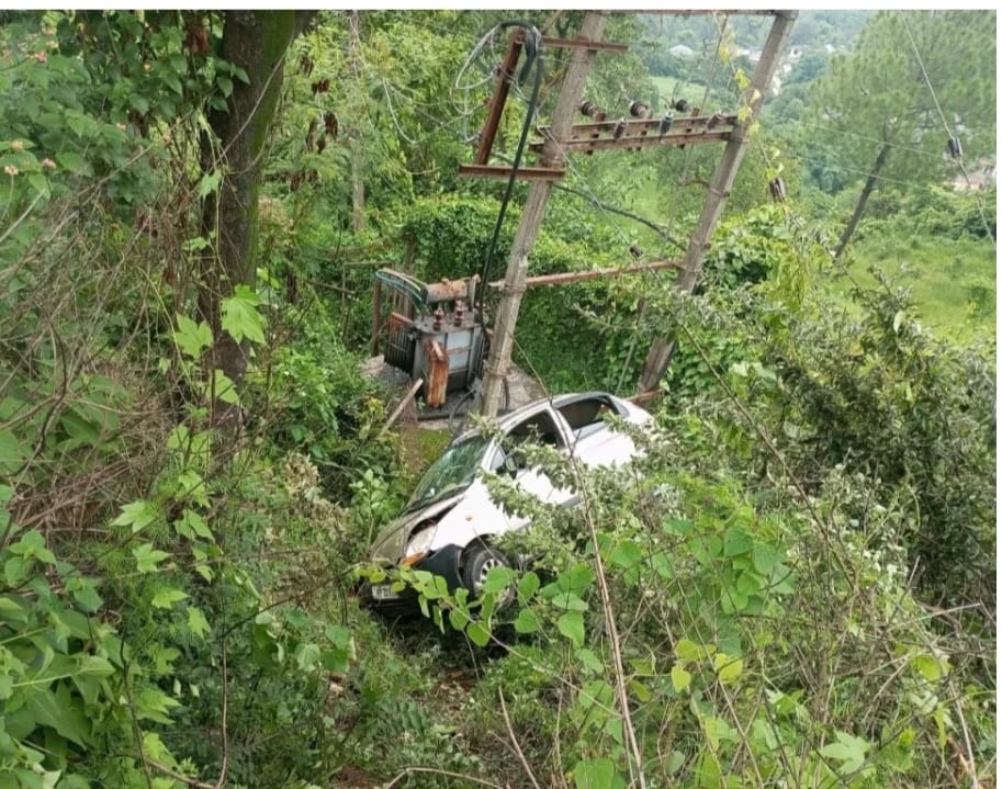 Car rolled into ditch near platform