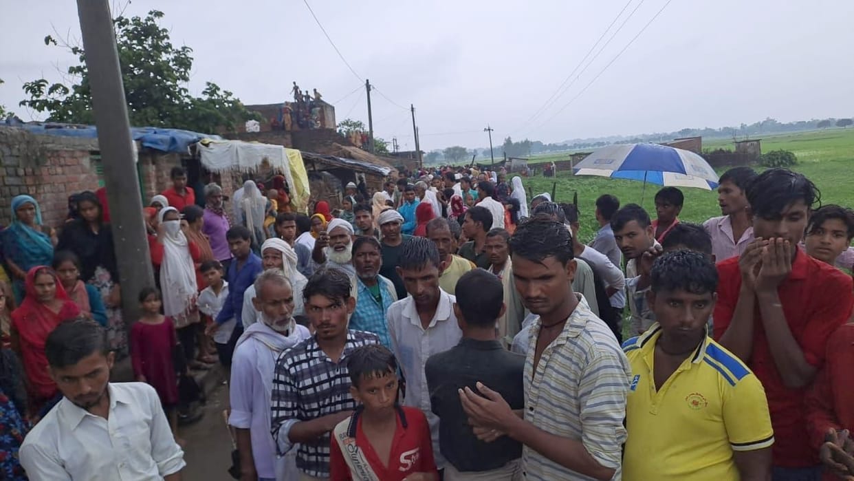 The family agreed to the assurance of the police and will perform the last rites of Shayra