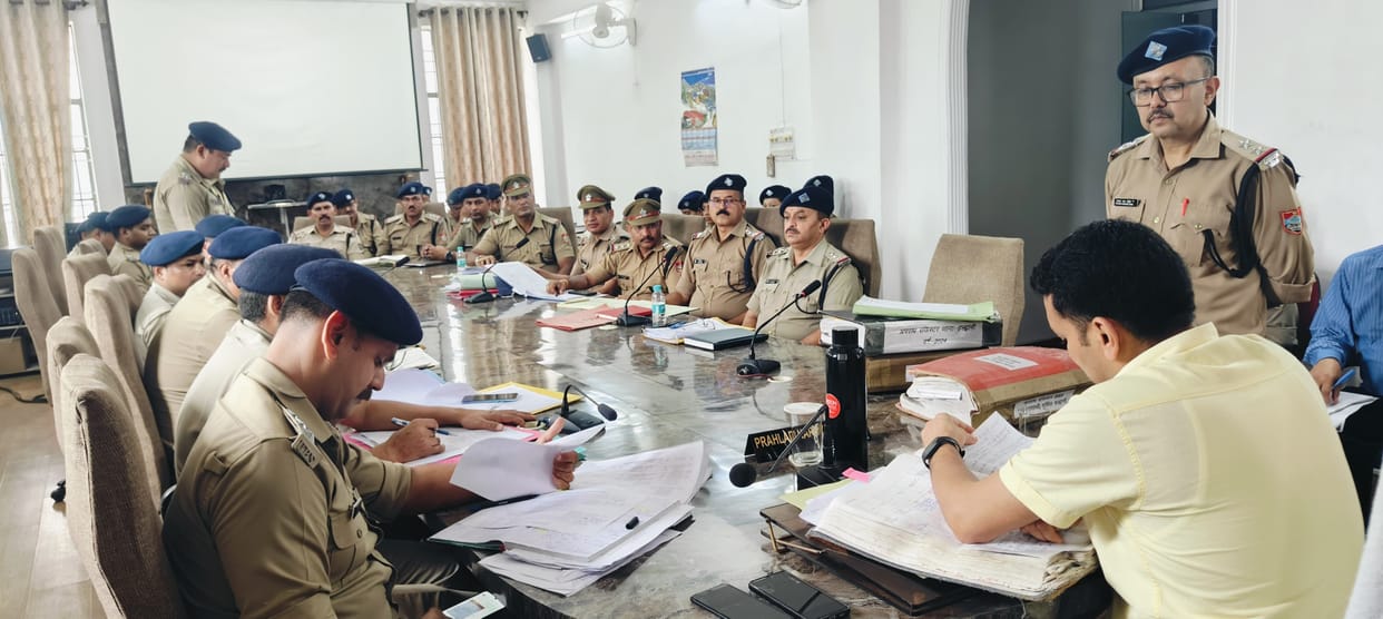Sub-inspector did not attend the meeting, SSP suspended him